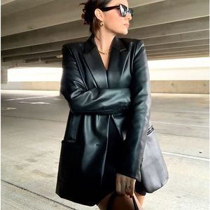 ZARA BLACK FAUX LEATHER OVERSIZED JACKET SIZE XS